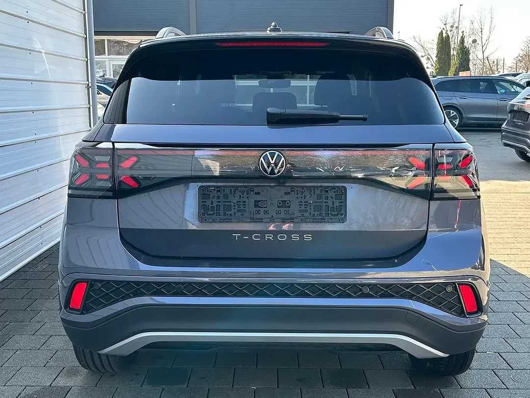 Volkswagen T-Cross 1.5 TSI DSG R-Line - Thumbnail 4