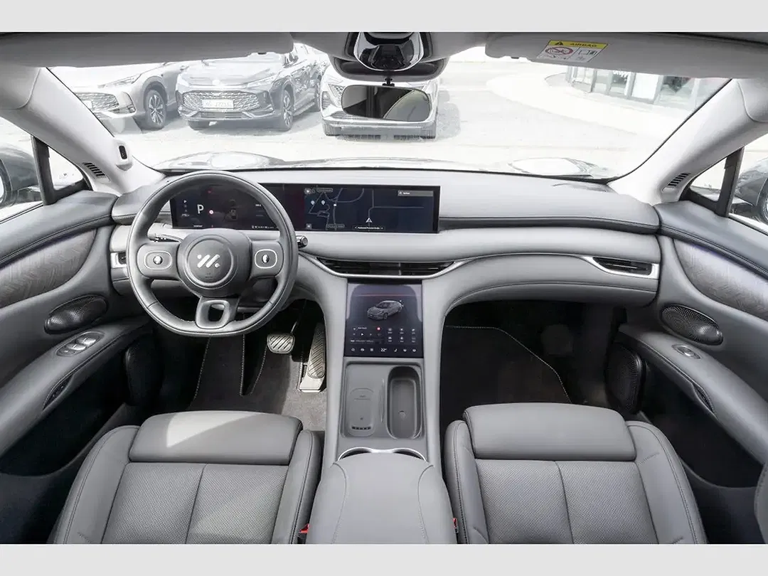 MG IM6 EV AWD Premium - Thumbnail 11