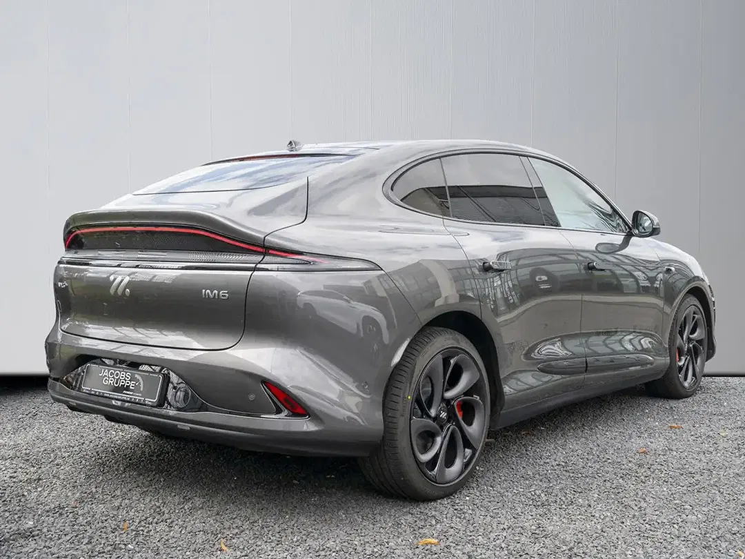 MG IM6 EV AWD Premium - Thumbnail 3