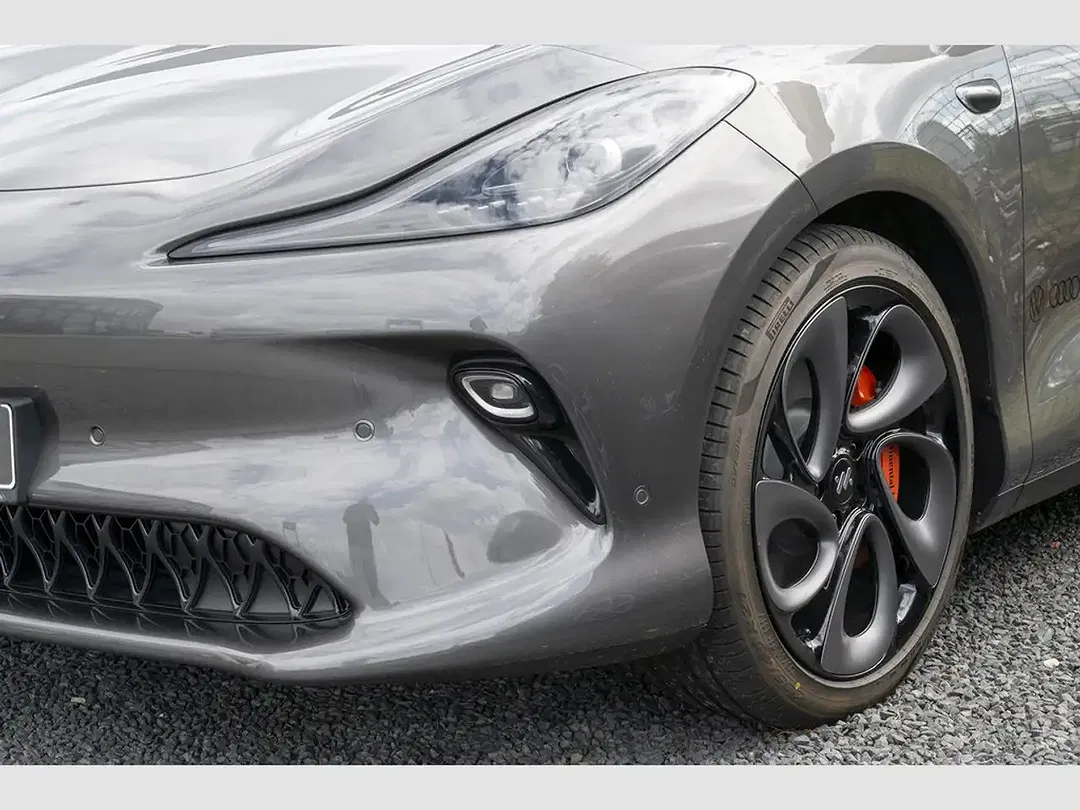 MG IM6 EV AWD Premium - Thumbnail 5