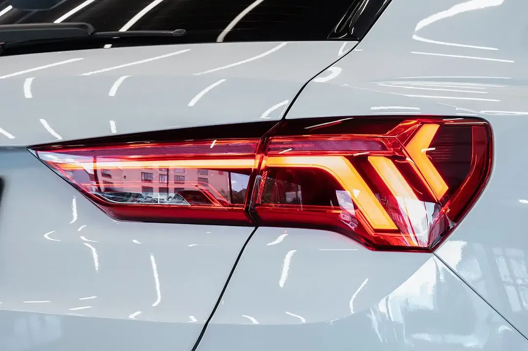 Audi RS Q3 2.5 TFSI Matrix LED - Thumbnail 8