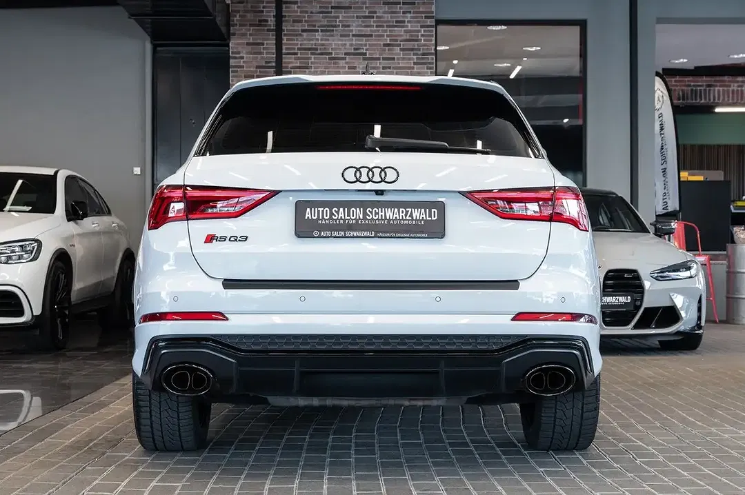Audi RS Q3 2.5 TFSI Matrix LED - Thumbnail 9