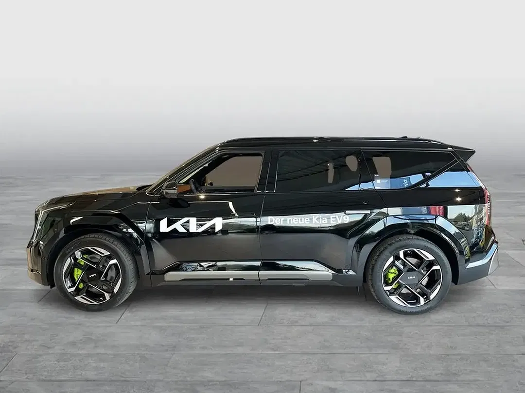 Kia EV9 GT - Thumbnail 3