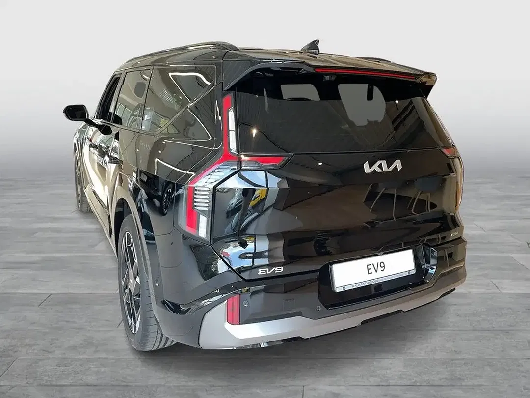 Kia EV9 GT - Thumbnail 4