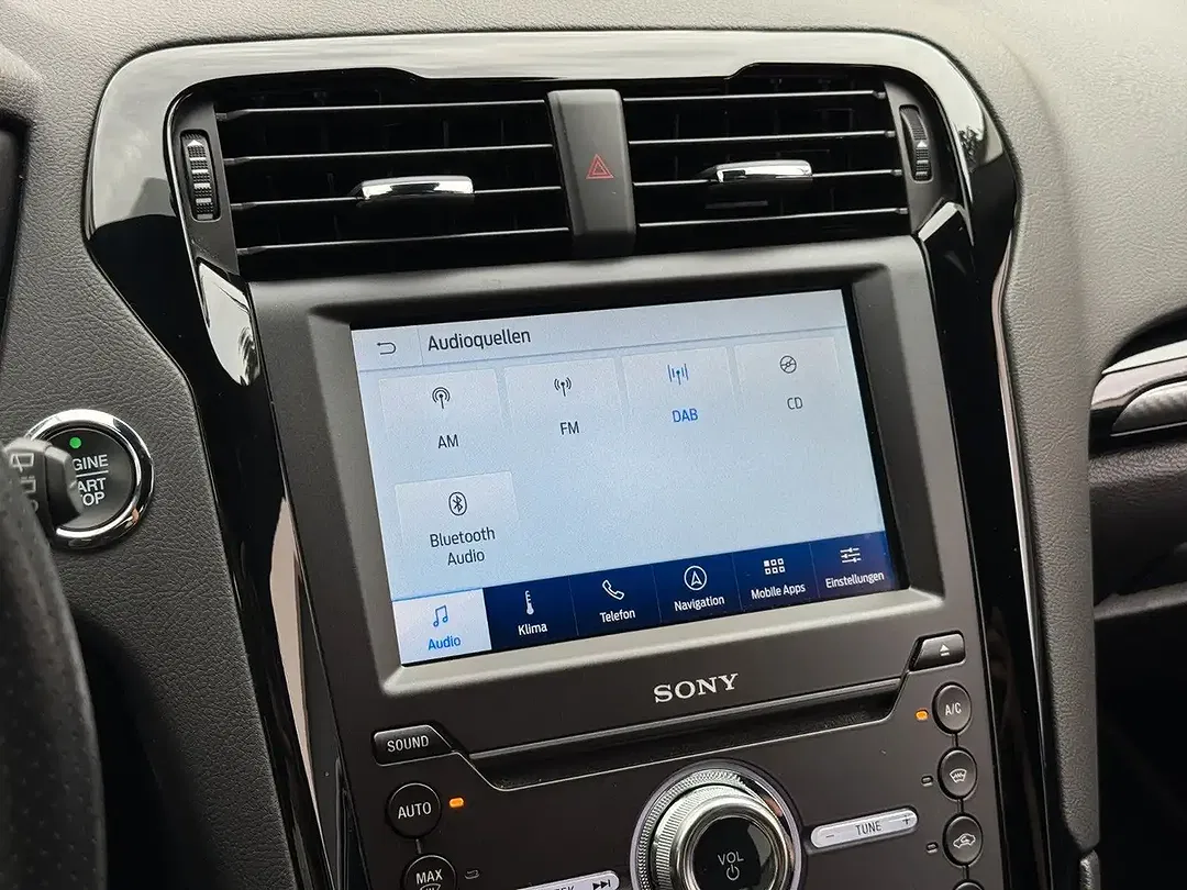 Ford Mondeo 2.0 Hybrid ST-Line - Thumbnail 13