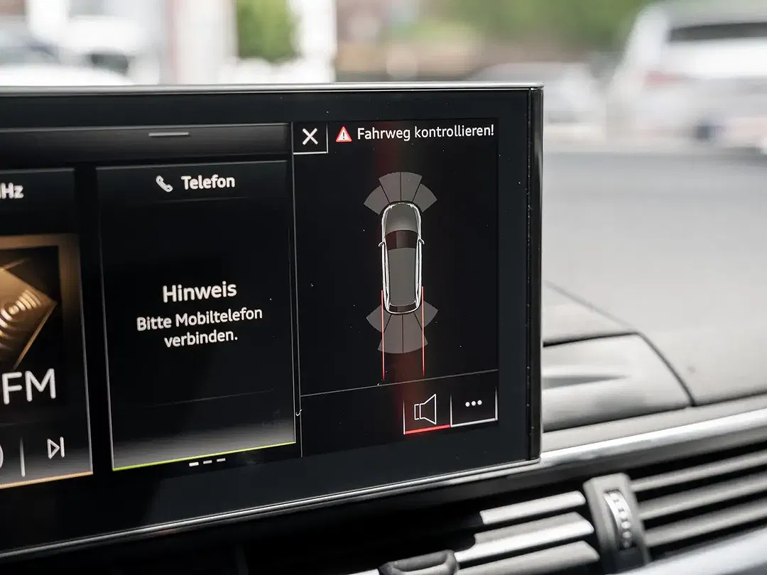 Audi A4 TSI Avant - Thumbnail 12