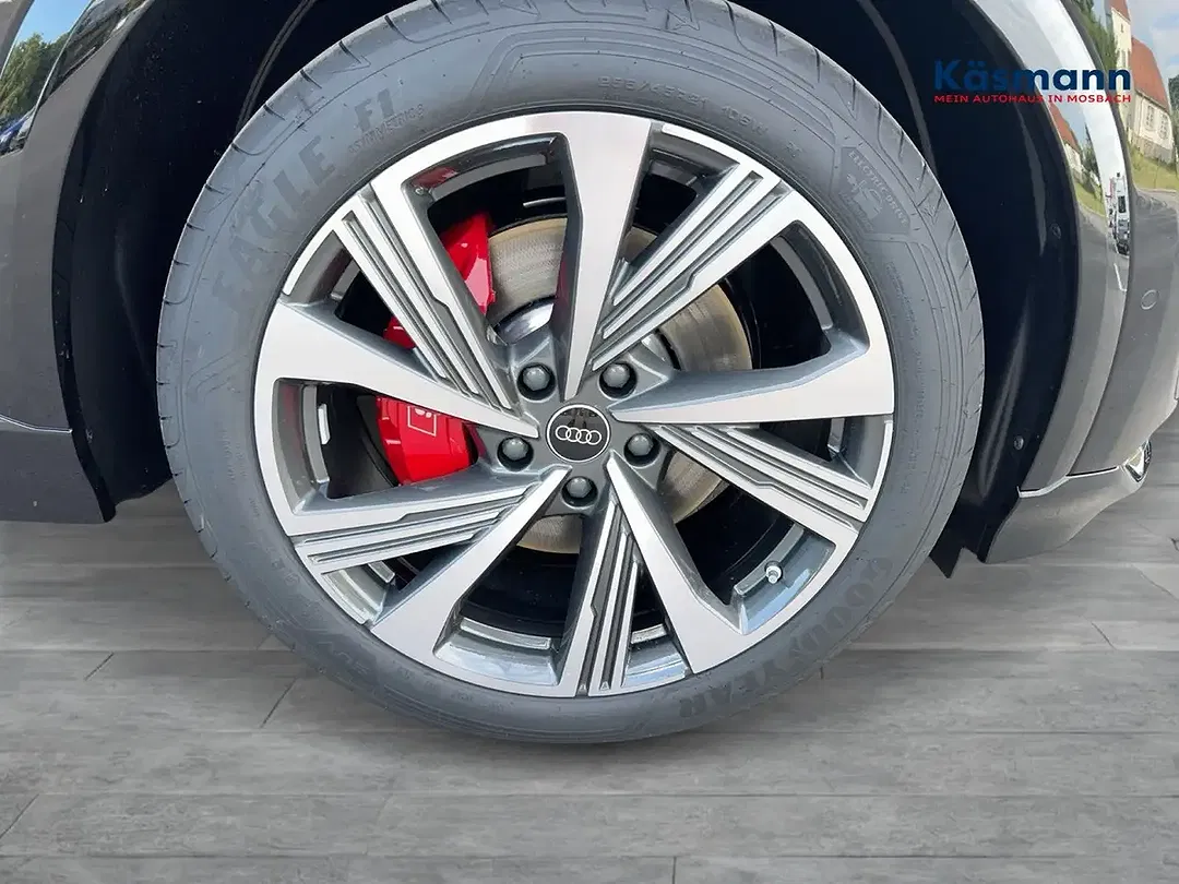 Audi SQ6 e-tron quattro Matrix LED - Thumbnail 6