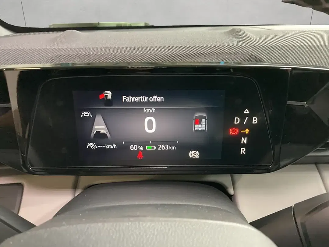 Ford Capri Premium - Thumbnail 13