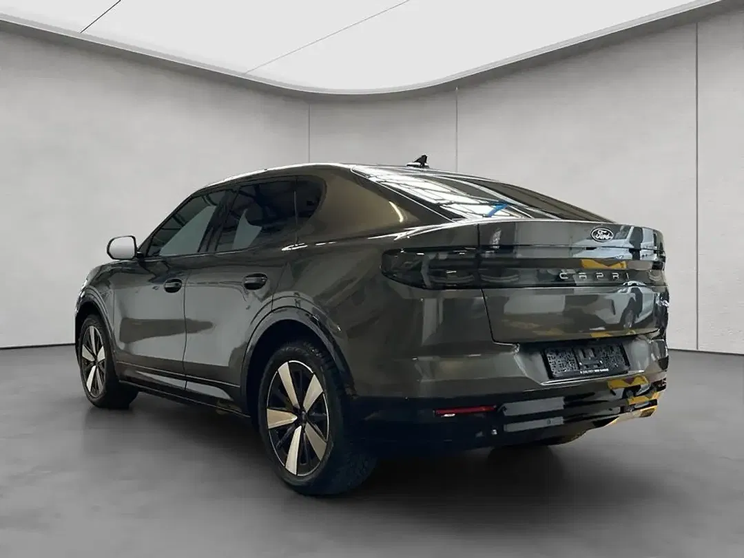 Ford Capri Premium - Thumbnail 3