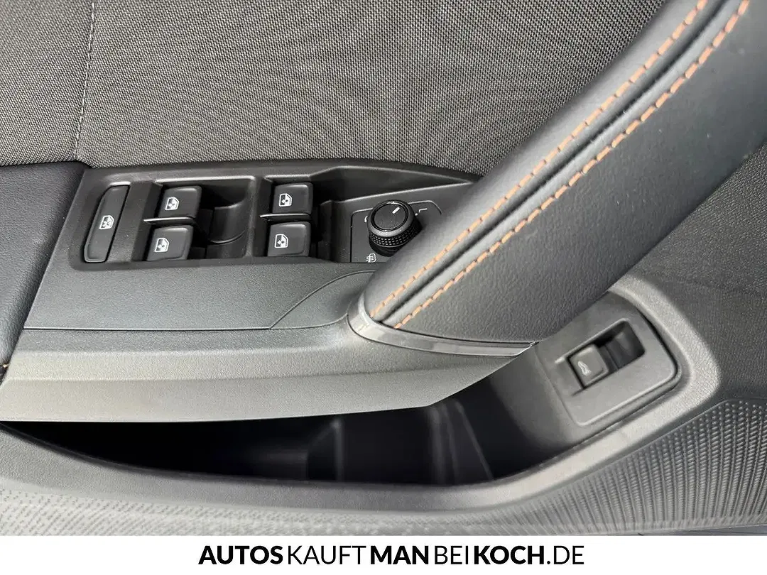 CUPRA Leon 2.0 TSI DSG 4Drive Sportstourer - Thumbnail 12