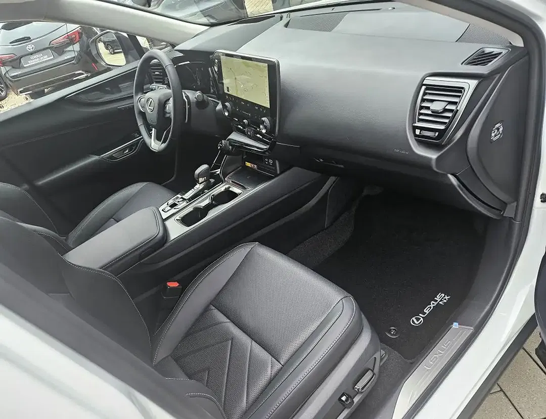 Lexus NX 350h E-FOUR Executive Line - Thumbnail 8