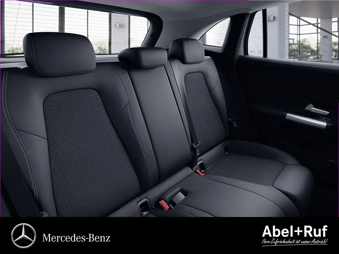 Mercedes-Benz GLA 200 Progressive - Thumbnail 9