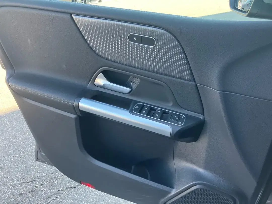 Mercedes-Benz B 180 MBUX Progressive - foto 14