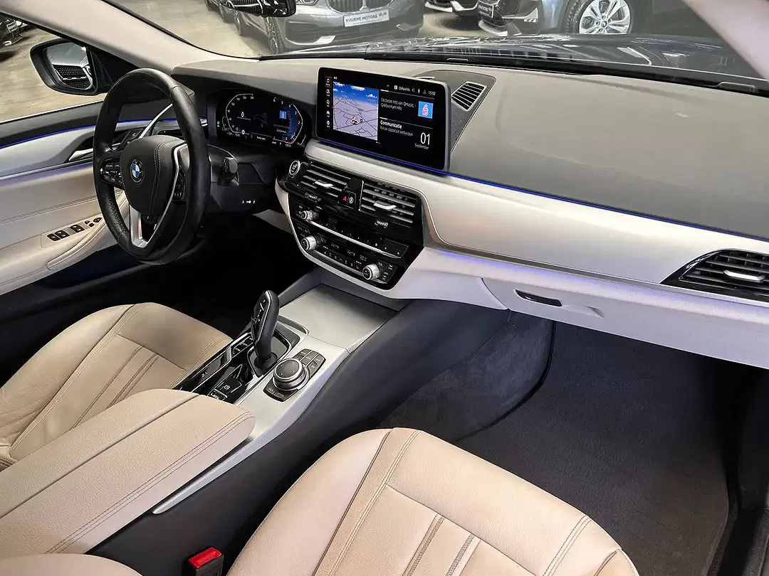 BMW 518 Touring - Thumbnail 10