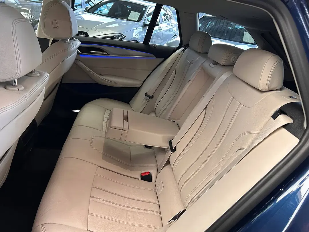 BMW 518 Touring - Thumbnail 8
