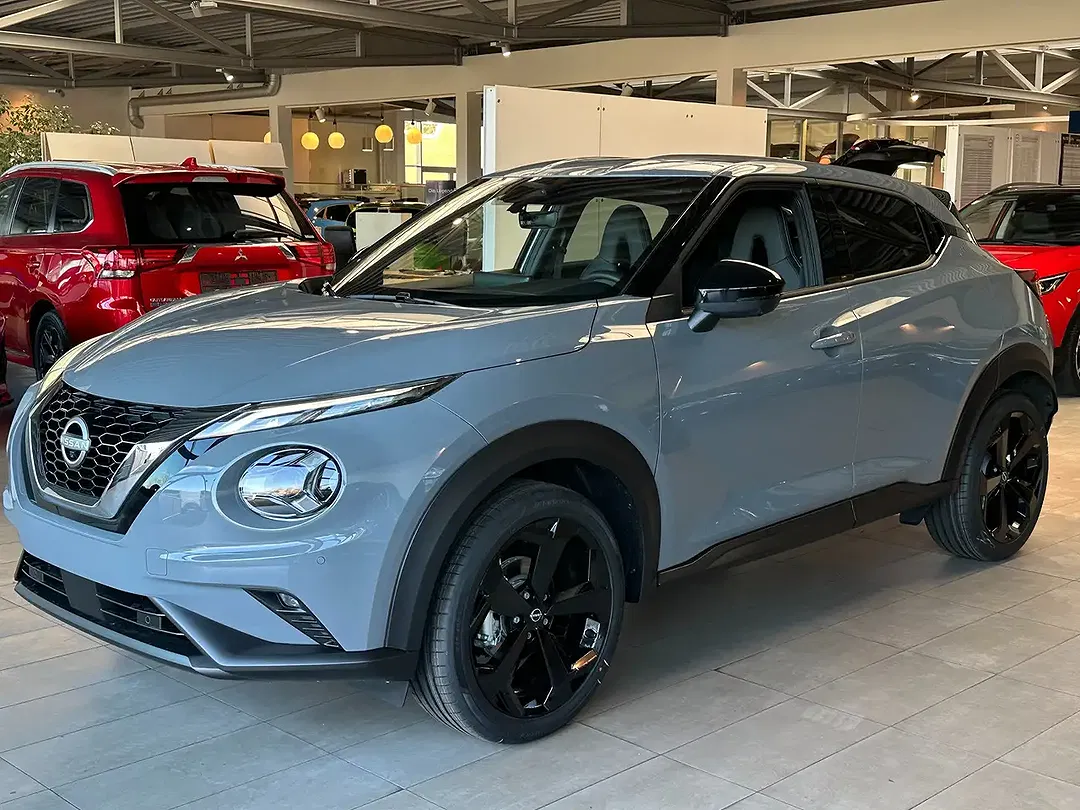 Nissan Juke AUT Tekna - Thumbnail 3