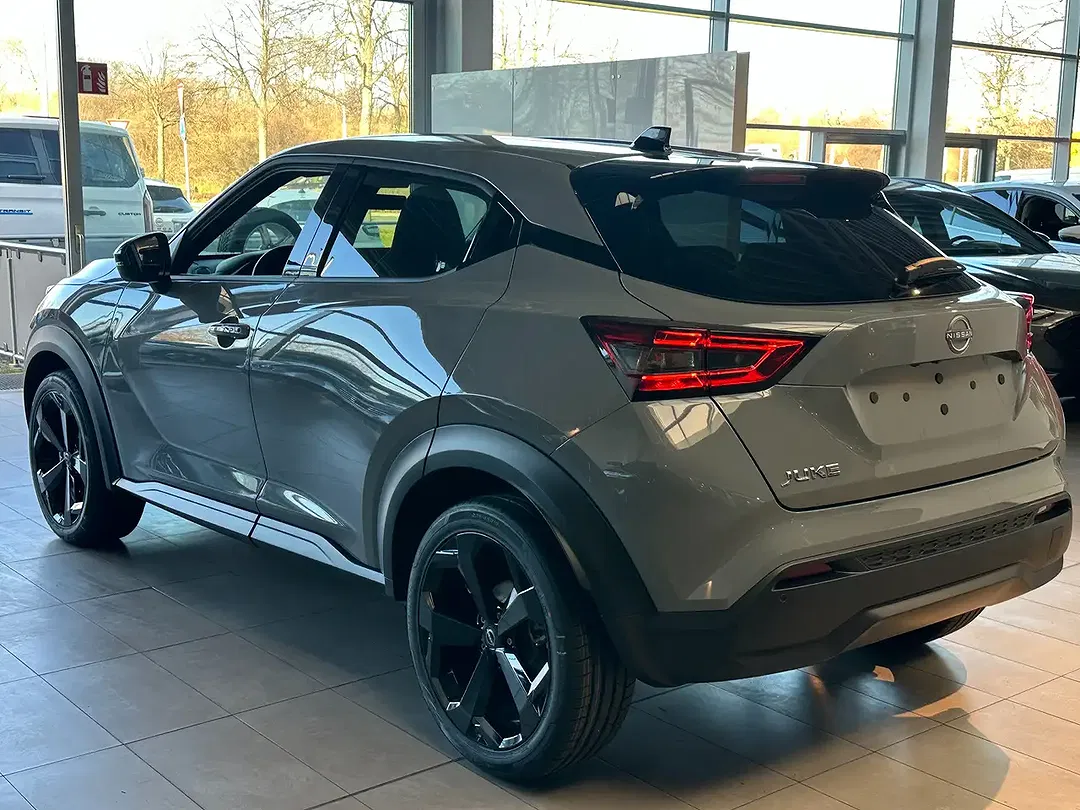 Nissan Juke AUT Tekna - Thumbnail 4