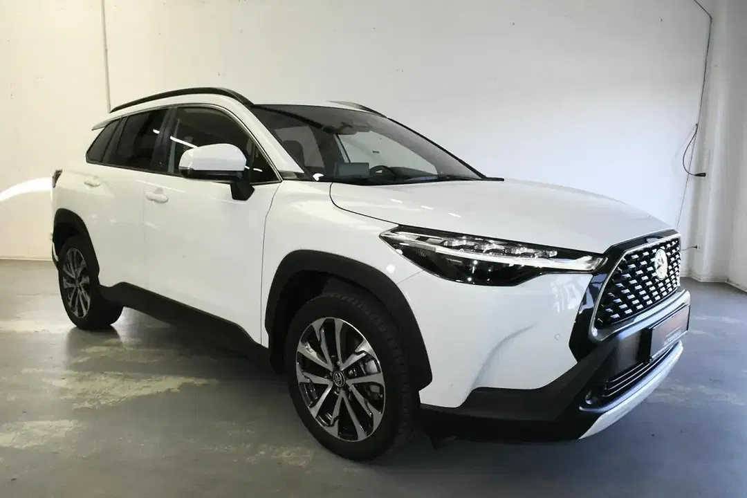 Toyota Corolla Cross Hybrid - Thumbnail 4
