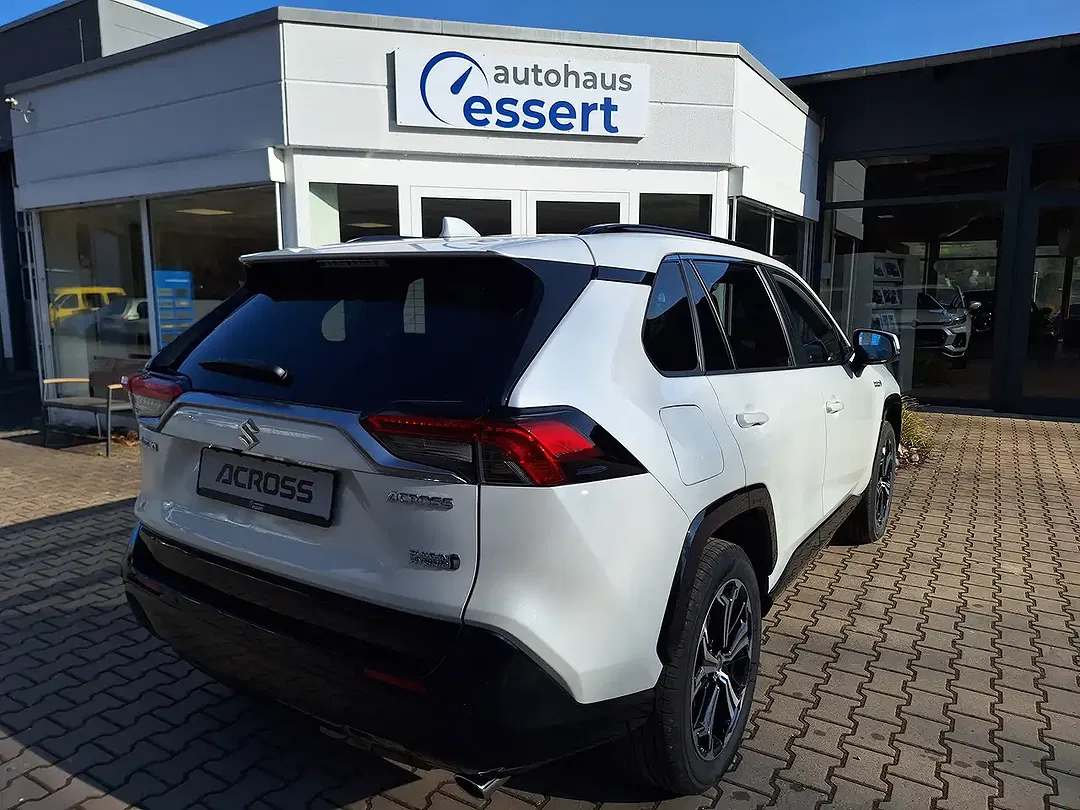 Suzuki Across Hybrid AllGrip - Thumbnail 7