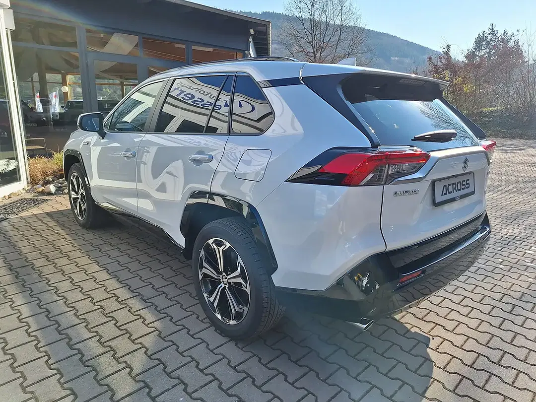 Suzuki Across Hybrid AllGrip - foto 8