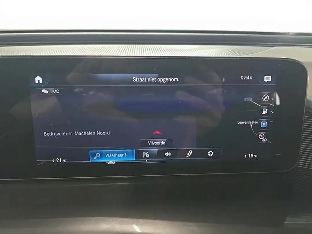 Mercedes-Benz EQC 400 4MATIC - Thumbnail 6