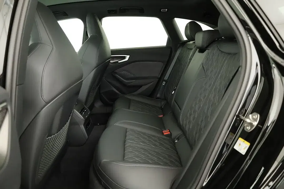 Audi S5 TFSI quattro Avant - Thumbnail 12