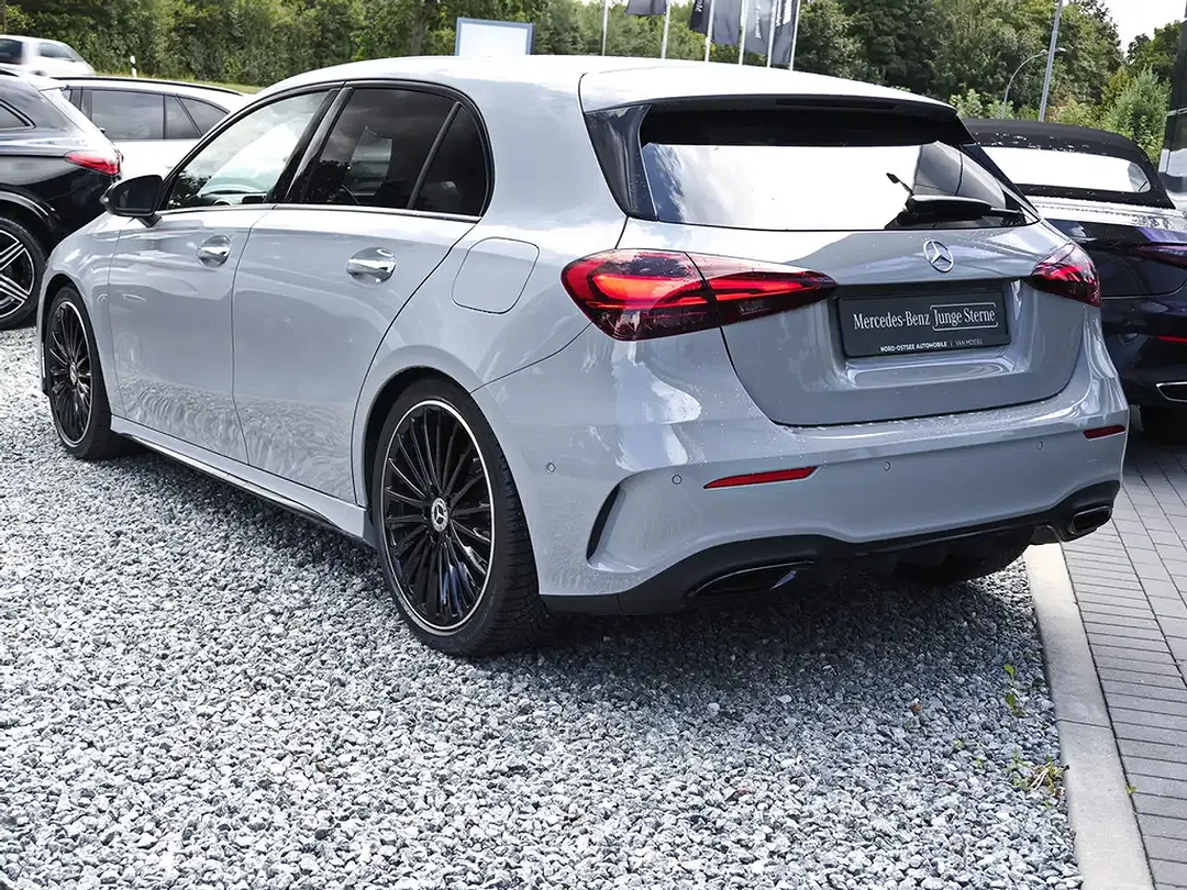 Mercedes-Benz A 200 AMG Night - Thumbnail 6