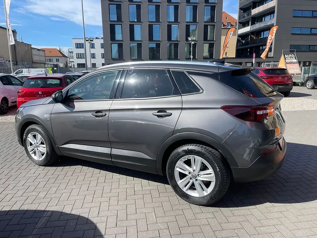 Opel Grandland X Edition - Thumbnail 6