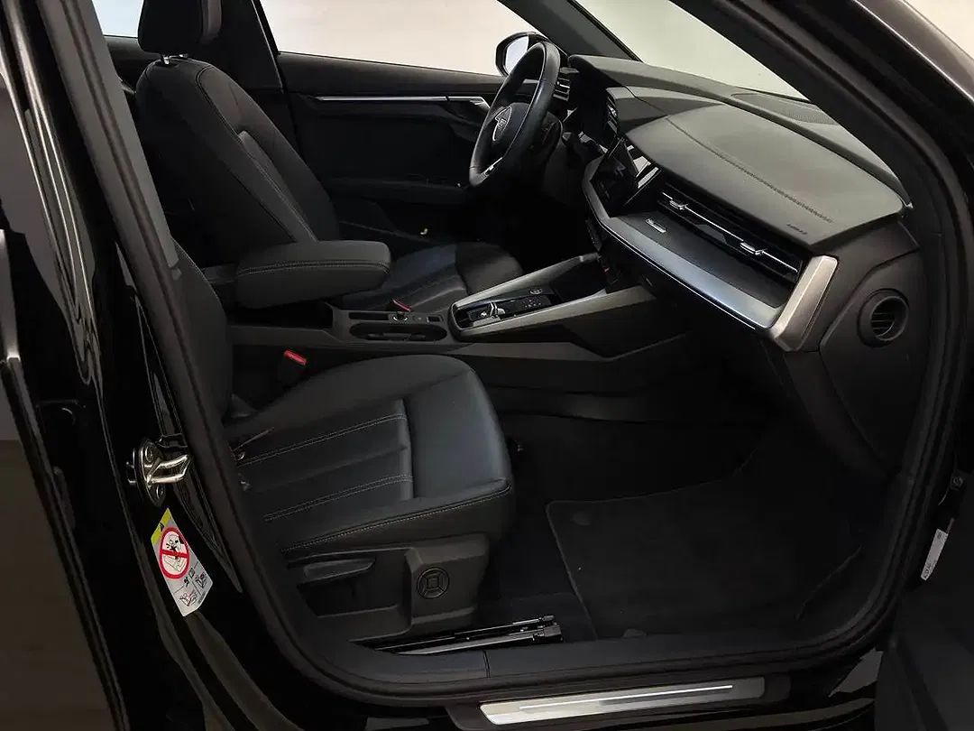 Audi A3 35 2.0 TDI AUT - Thumbnail 8