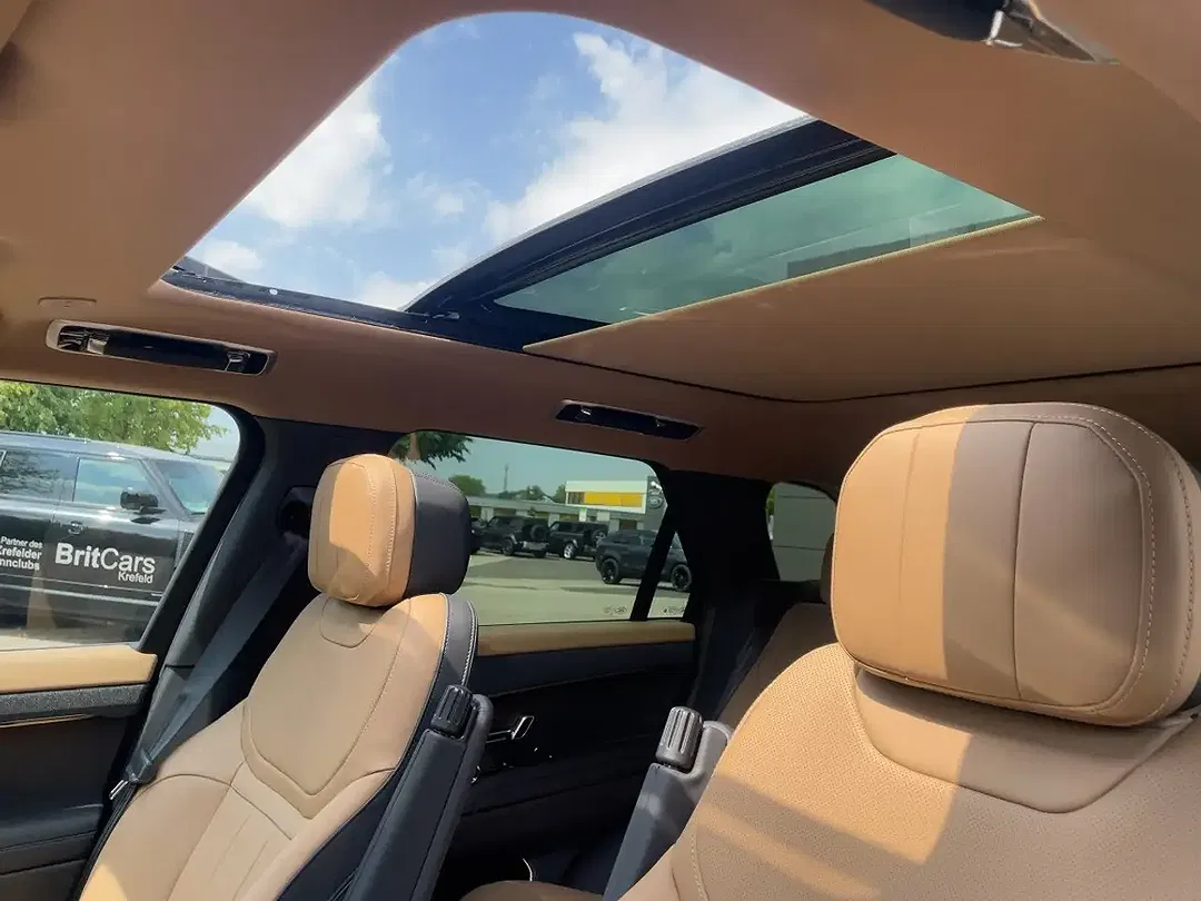 Land Rover Range Rover Sport Dynamic SE - Thumbnail 13