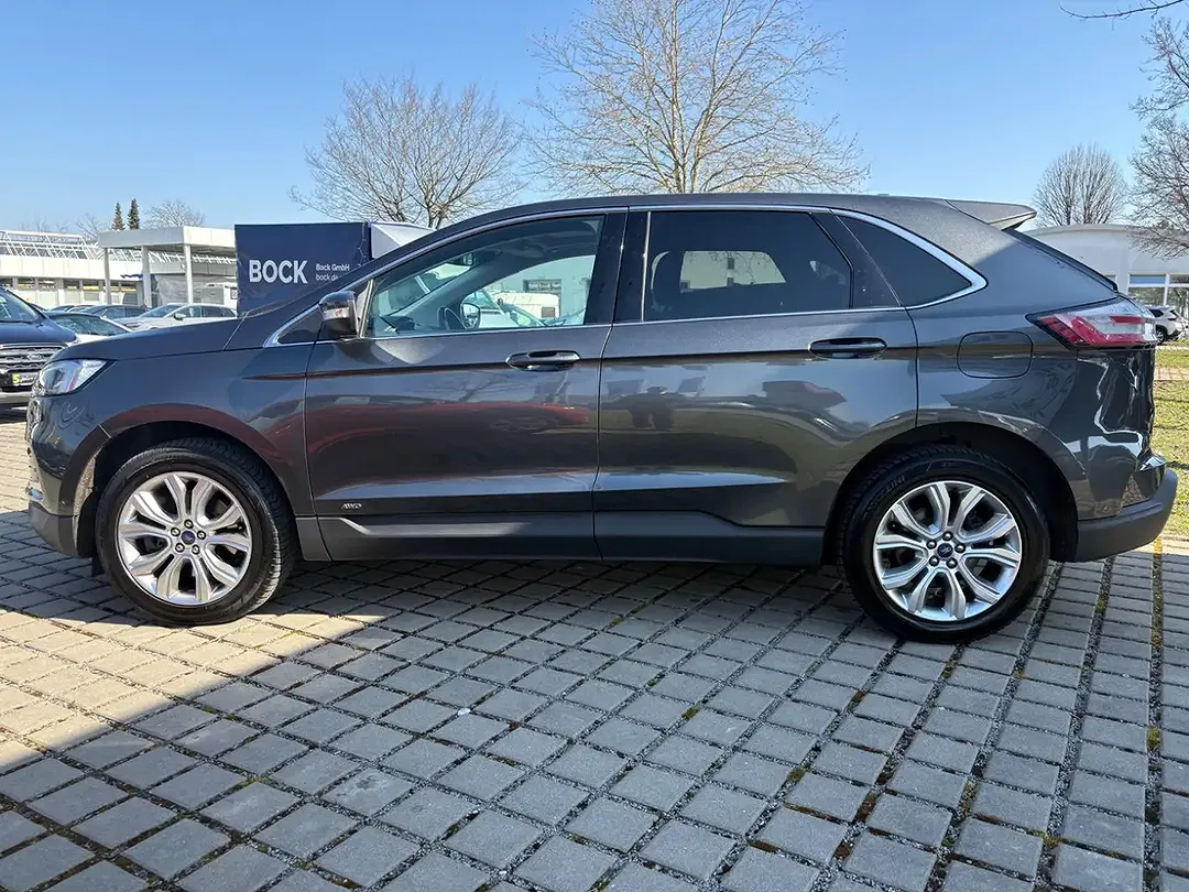 Ford Edge 2.0 4x4 Titanium - foto 30