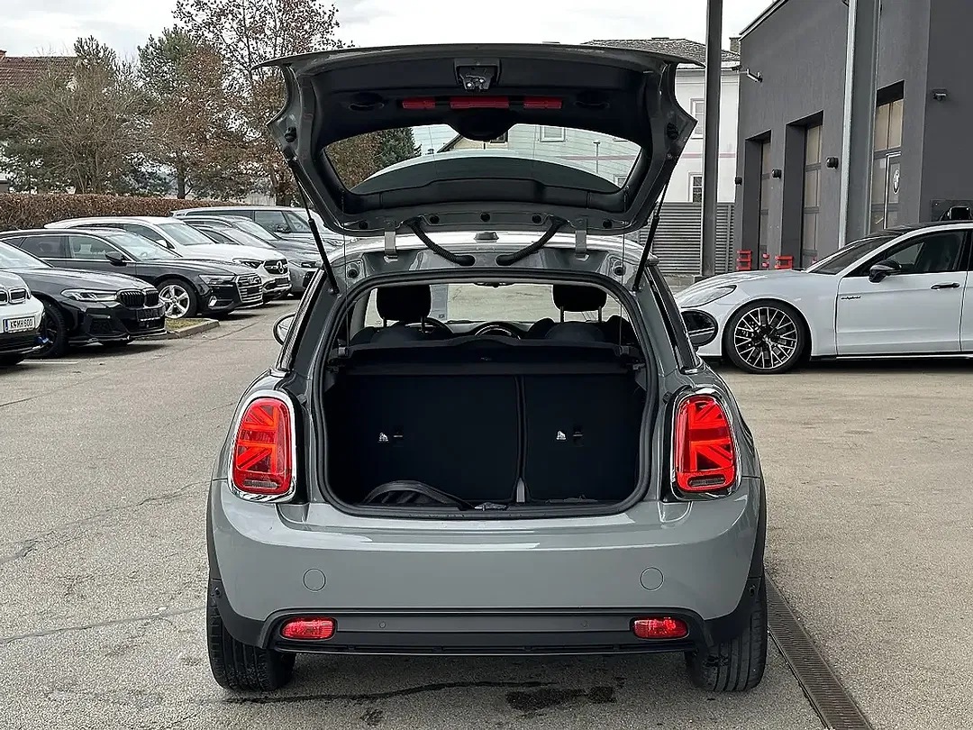 MINI Cooper S SE AUT - Thumbnail 9