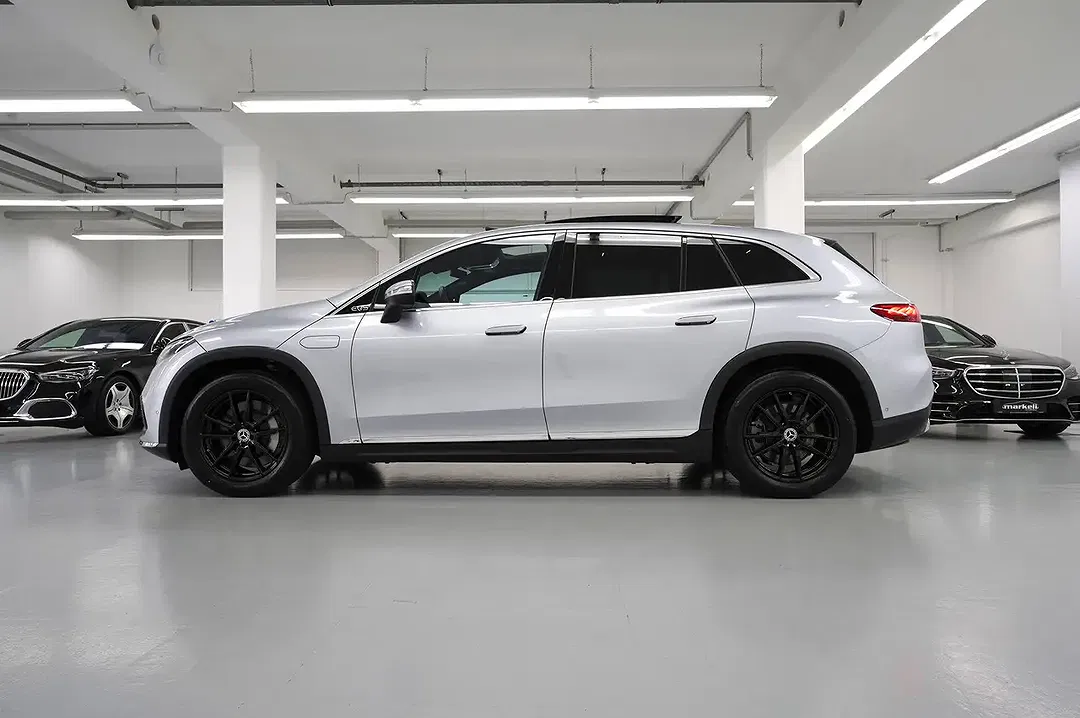 Mercedes-Benz EQS SUV 500 580 4MATIC - Thumbnail 4
