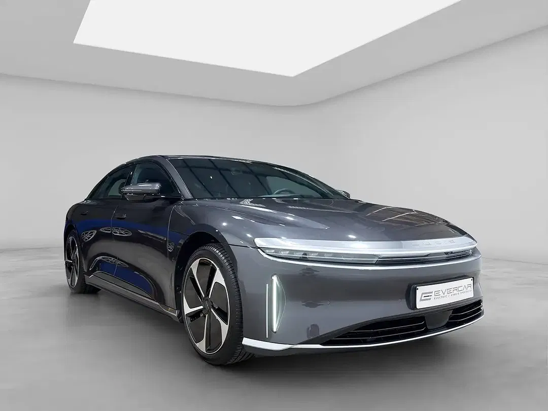 Lucid Air - Thumbnail 3