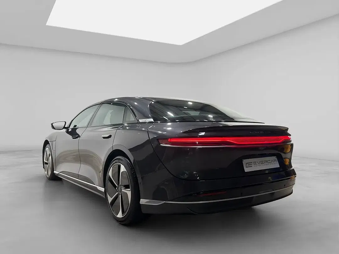 Lucid Air - Thumbnail 6