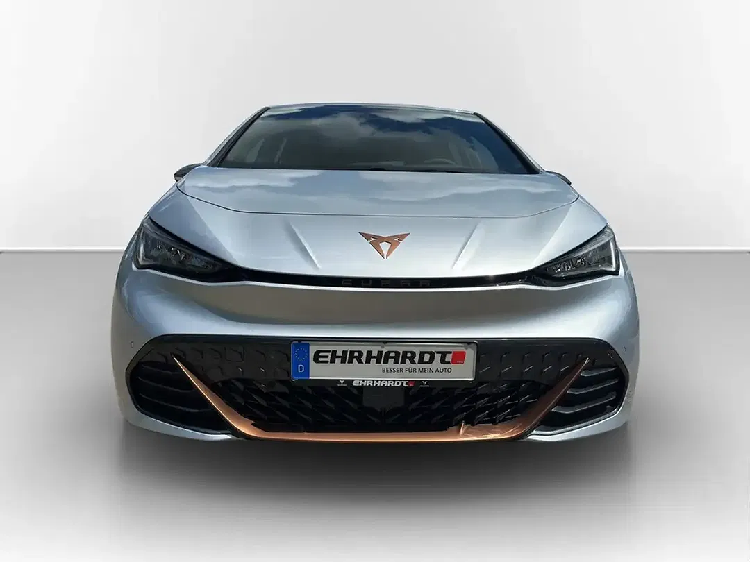 CUPRA Born Edition - Thumbnail 2