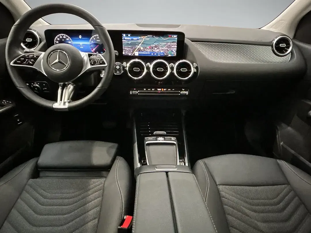 Mercedes-Benz B 180 - Thumbnail 7
