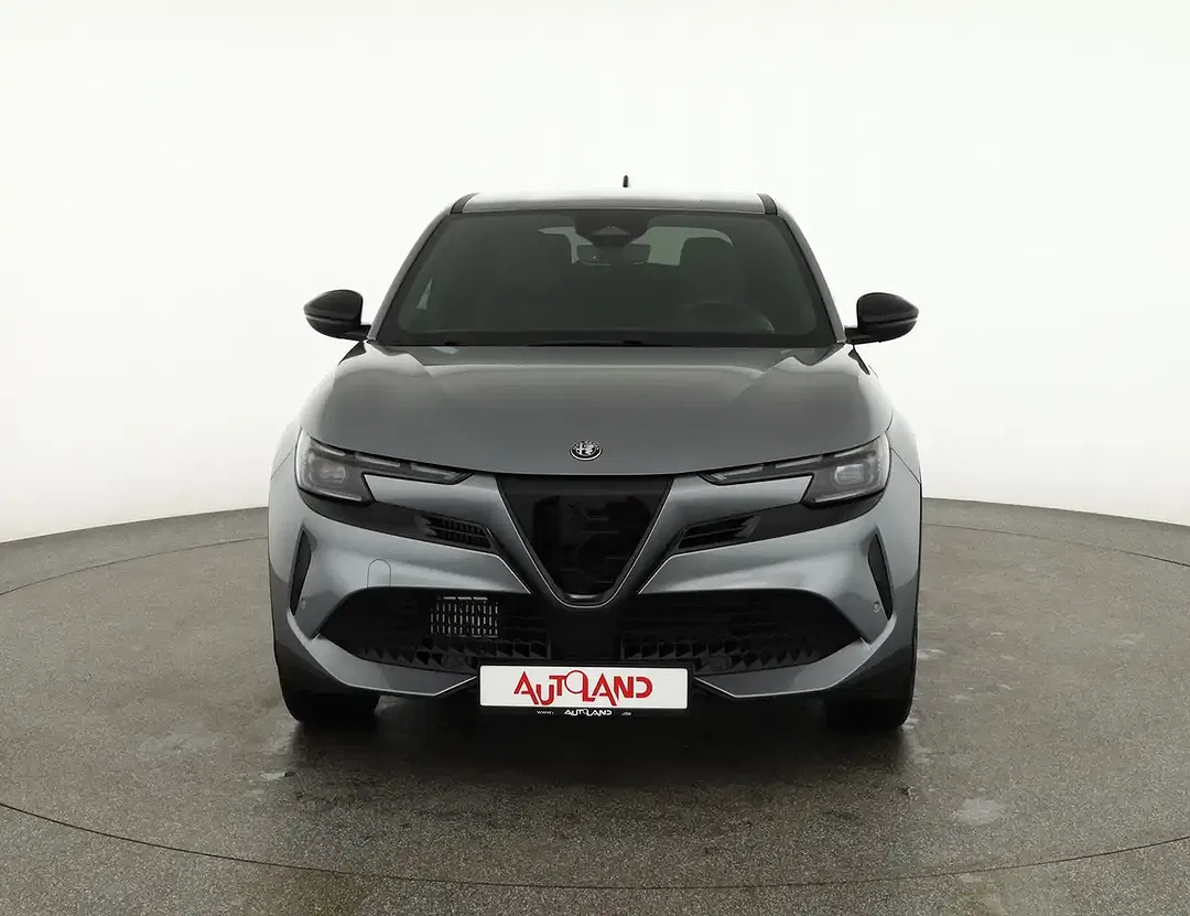 Alfa Romeo Junior 1.2 Ibrida VGT Speciale - Thumbnail 7