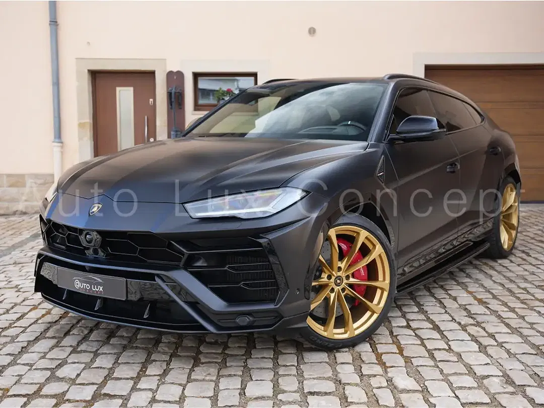 Lamborghini Urus - foto 1