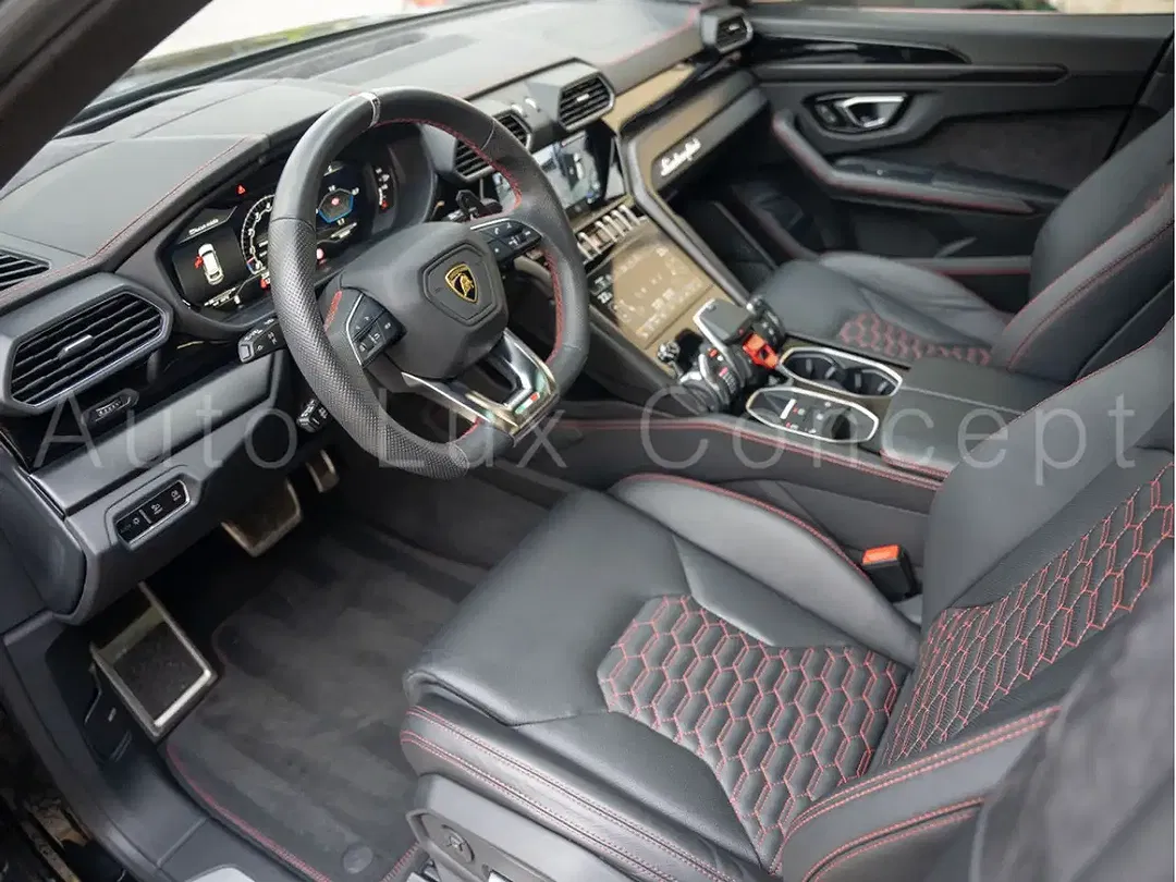 Lamborghini Urus - Thumbnail 5