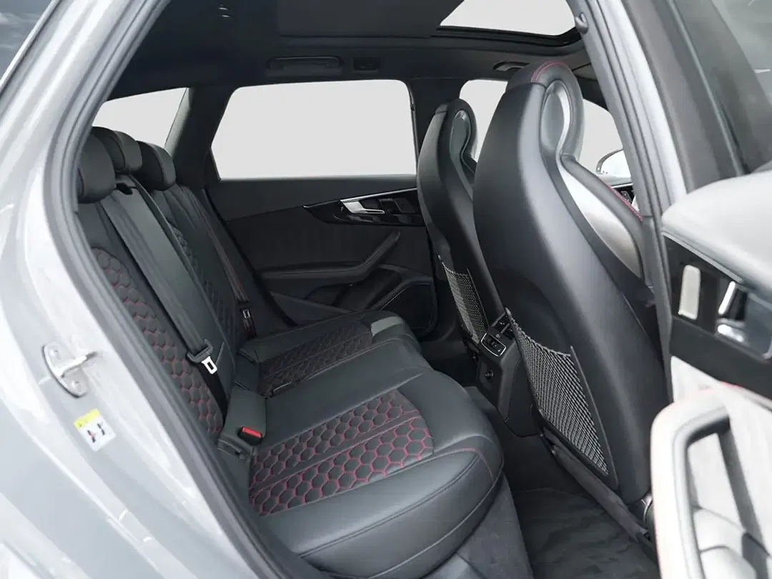 Audi RS4 2.9 TFSI tiptronic quattro RS Avant - Thumbnail 12
