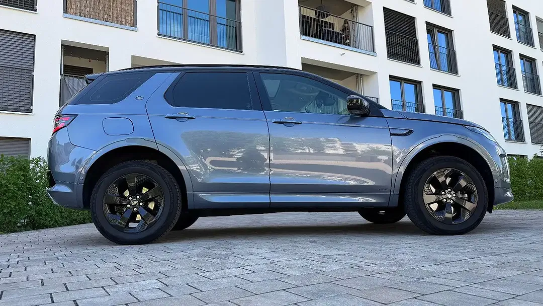 Land Rover Discovery 4x4 Sport R-Dynamic - Thumbnail 7