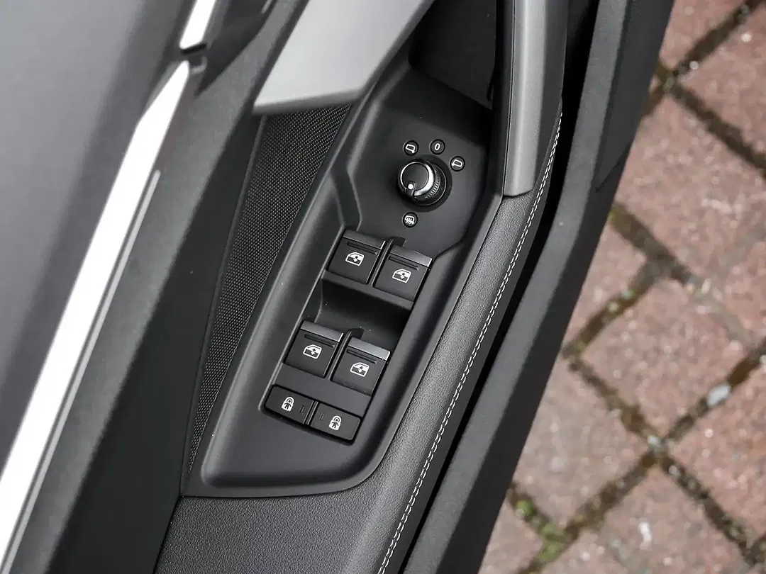 Audi A3 40 TFSI e S line - Thumbnail 14
