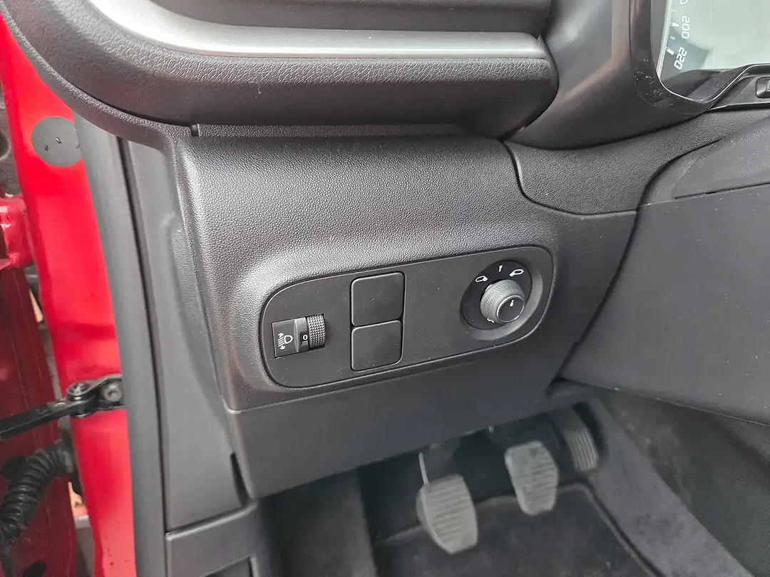 Citroen C3 Shine - Thumbnail 8