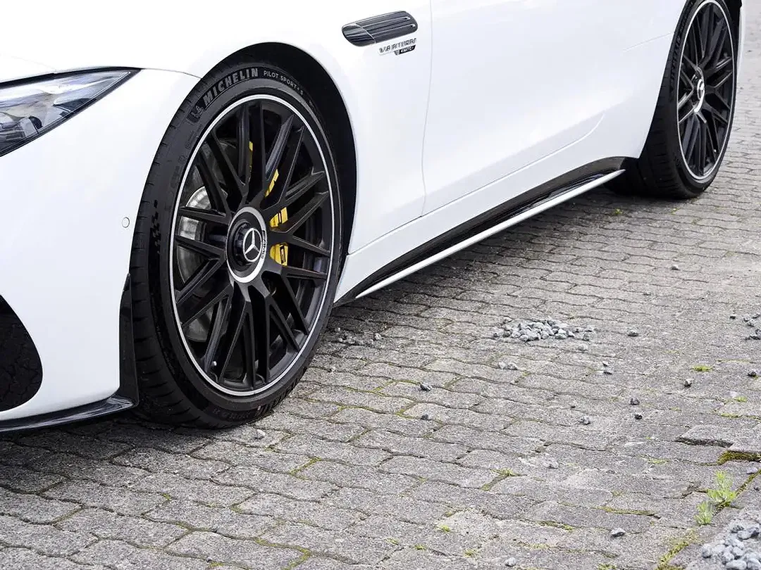 Mercedes-Benz SL 63 AMG 4MATIC - Thumbnail 7