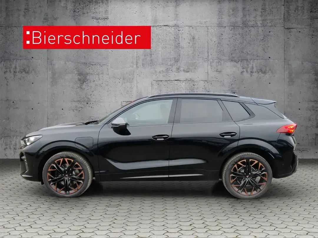 CUPRA Terramar 1.5 TSI PHEV DSG VZ Matrix LED - Thumbnail 1