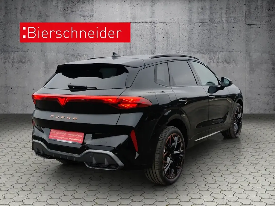 CUPRA Terramar 1.5 TSI PHEV DSG VZ Matrix LED - Thumbnail 2