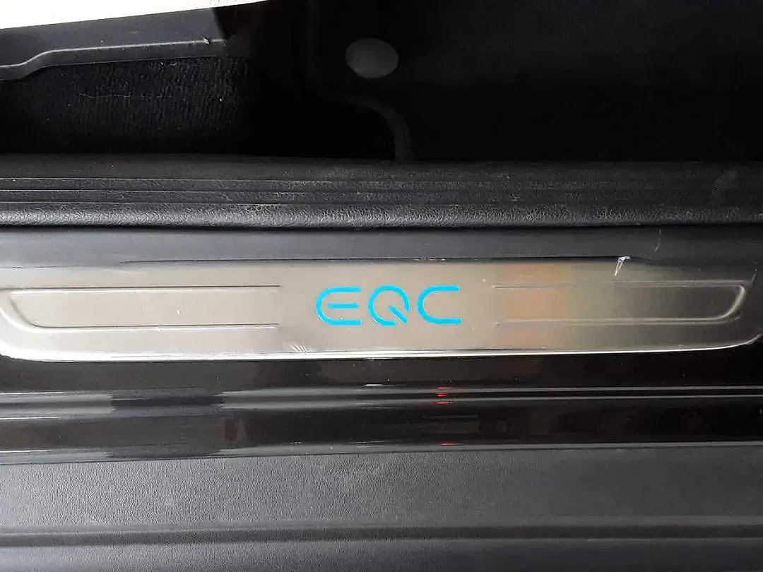 Mercedes-Benz EQC 400 4MATIC AMG - foto 15