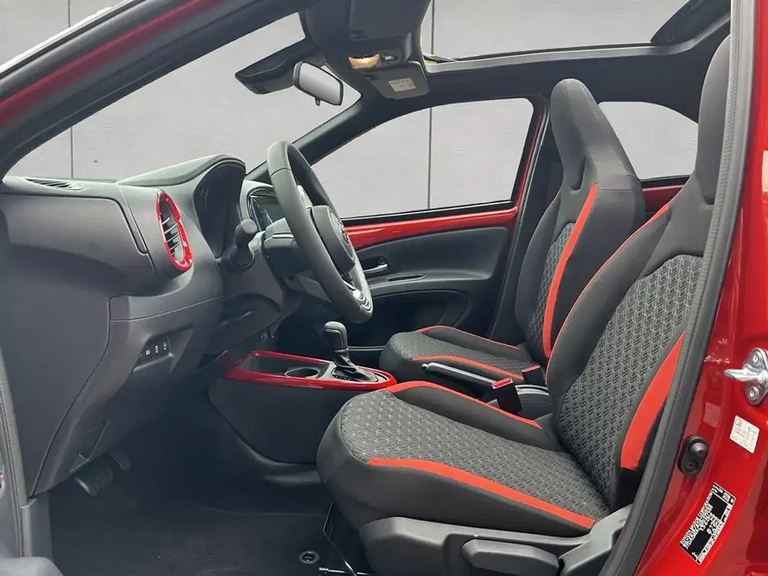 Toyota Aygo X CVT Air Teamplayer - Thumbnail 9