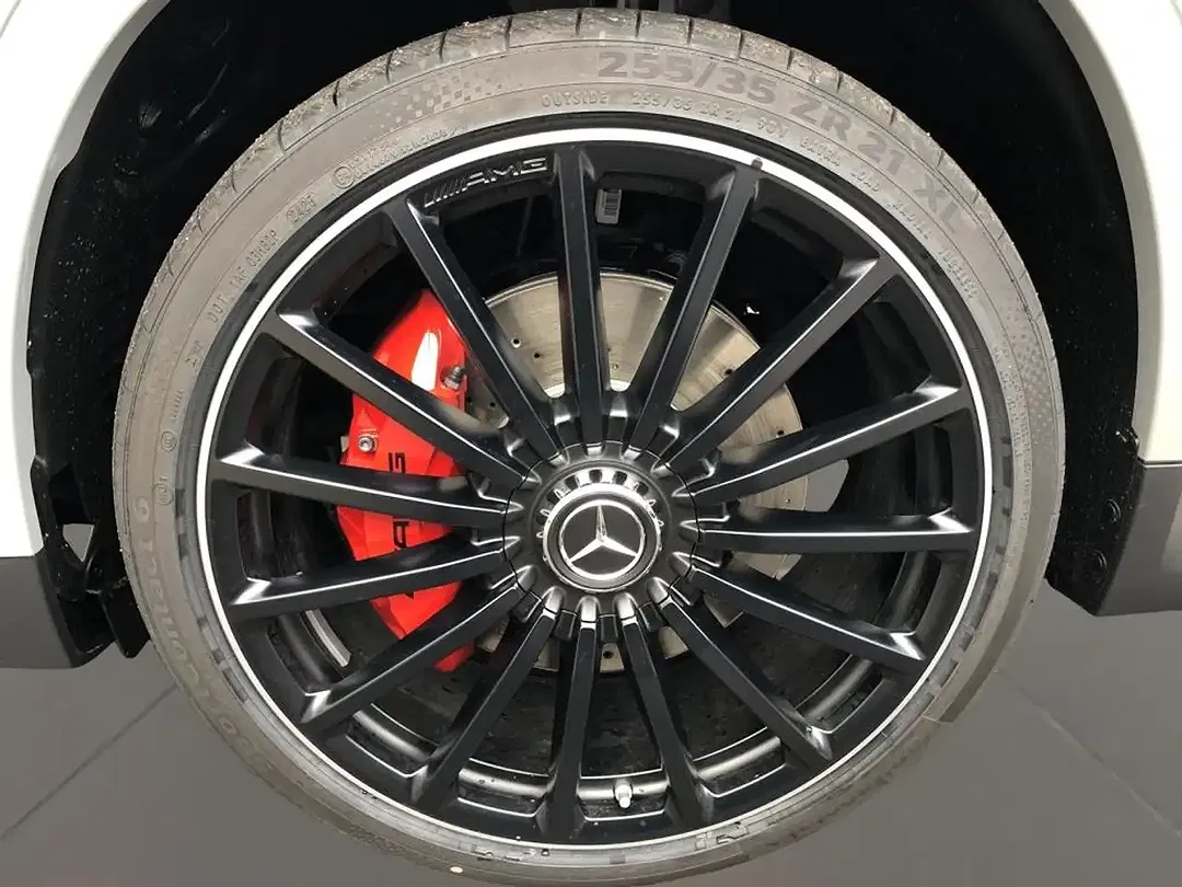 Mercedes-Benz GLA 35 AMG 4MATIC MBUX Burmester Night - Thumbnail 8
